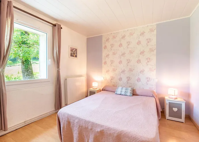 Au Milan D'ore - Pyrenees * Gere-Belesten