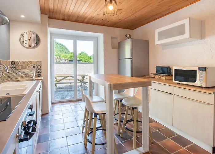 Au Milan D'ore - Pyrenees *