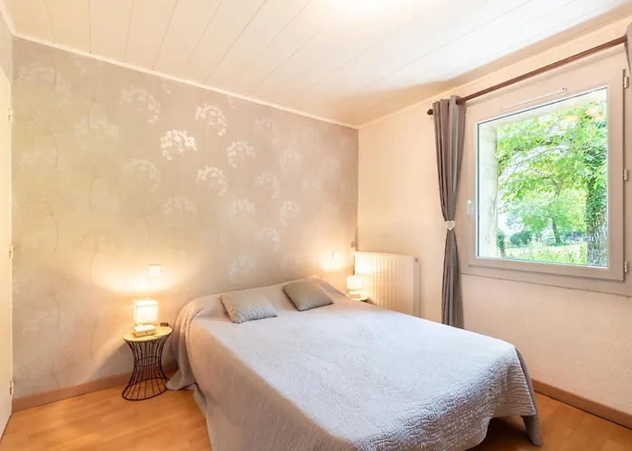 Au Milan D'ore - Pyrenees 펜션 Gere-Belesten